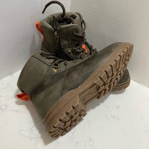 Kenneth Cole Urban Brown and Orange Boots - Picture 6 of 14